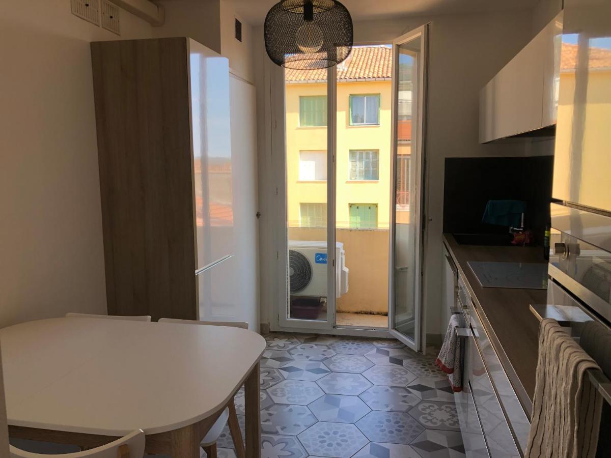 Bastia : Superbe Appartement T2 Exteriör bild